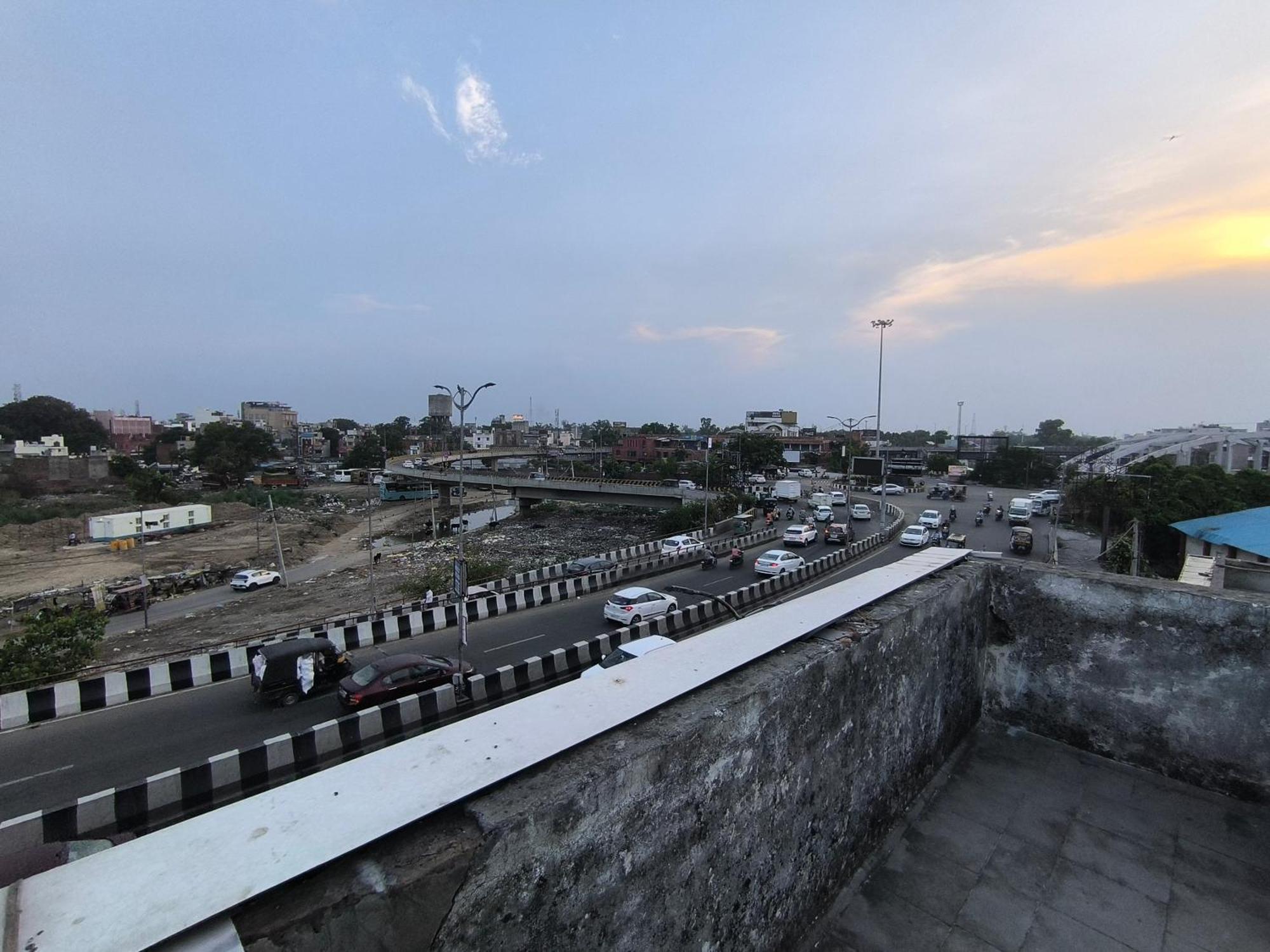Hotel Jogi Guest House Amritsar Exterior foto